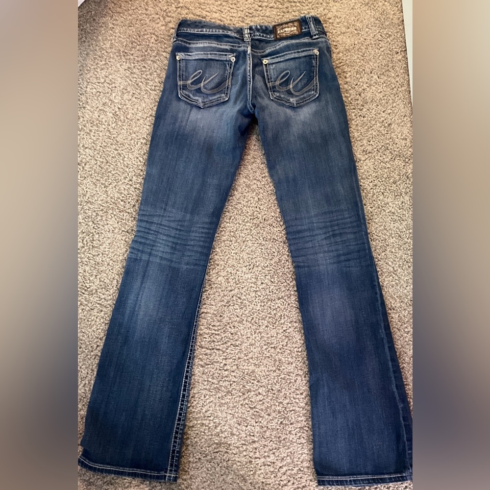 Express Barely Boot Low-rise  bootcut jeans, size 8L, Y2k